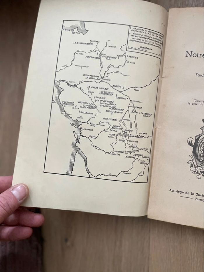 La société  tome quinzième Antiquaires de l’ouest 1938 - photo numéro 5