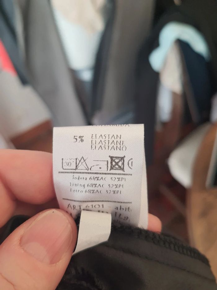 Jolie Robe grise à bretelles Tenax taille 44 - photo numéro 12