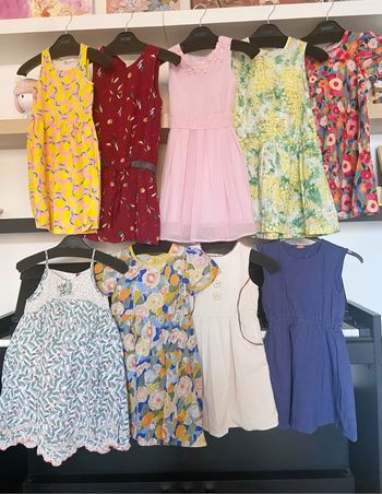 Lot 9 robes fille 116-128cm