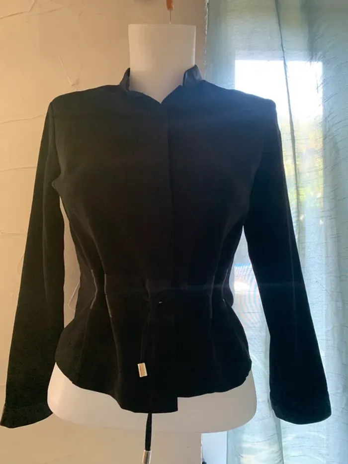 Chemise 123 fluide noir taille 36 tres bon état original - photo numéro 3