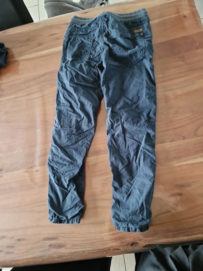 Pantalon C&A 11 12 ans - photo numéro 3