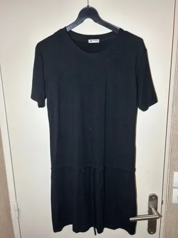 Robe noire genesis