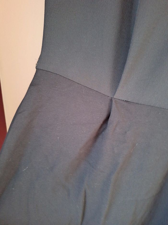 Robe noire esprit - photo numéro 3