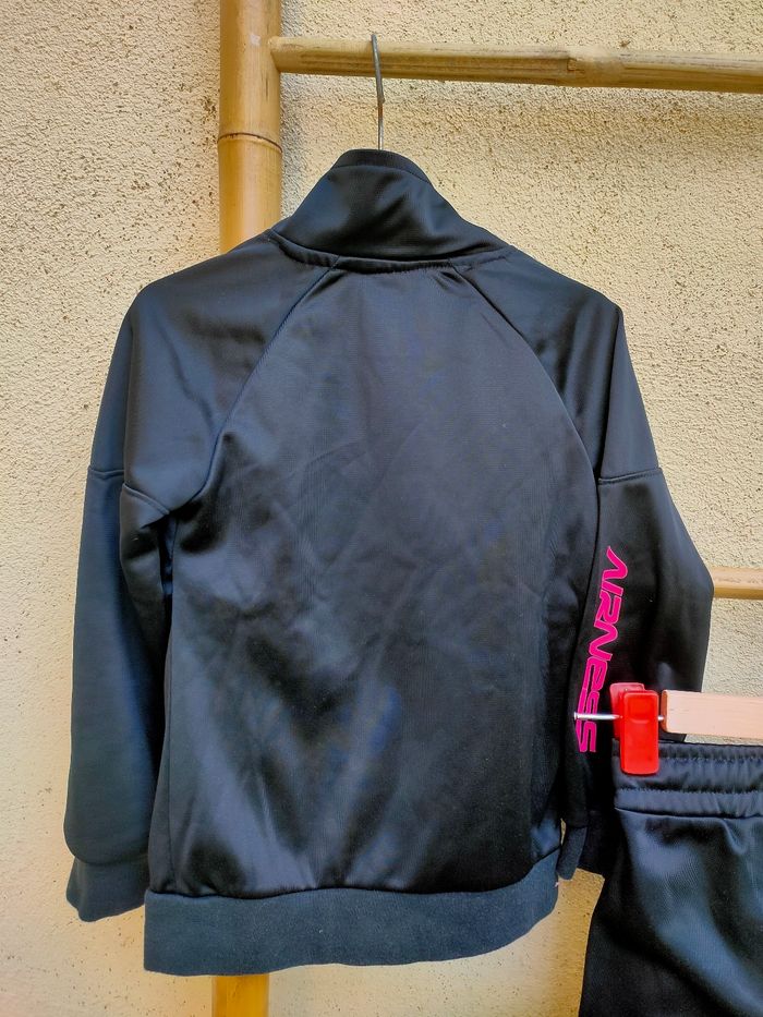 Ensemble survêtement Airness fille taille 4 ans - photo numéro 5