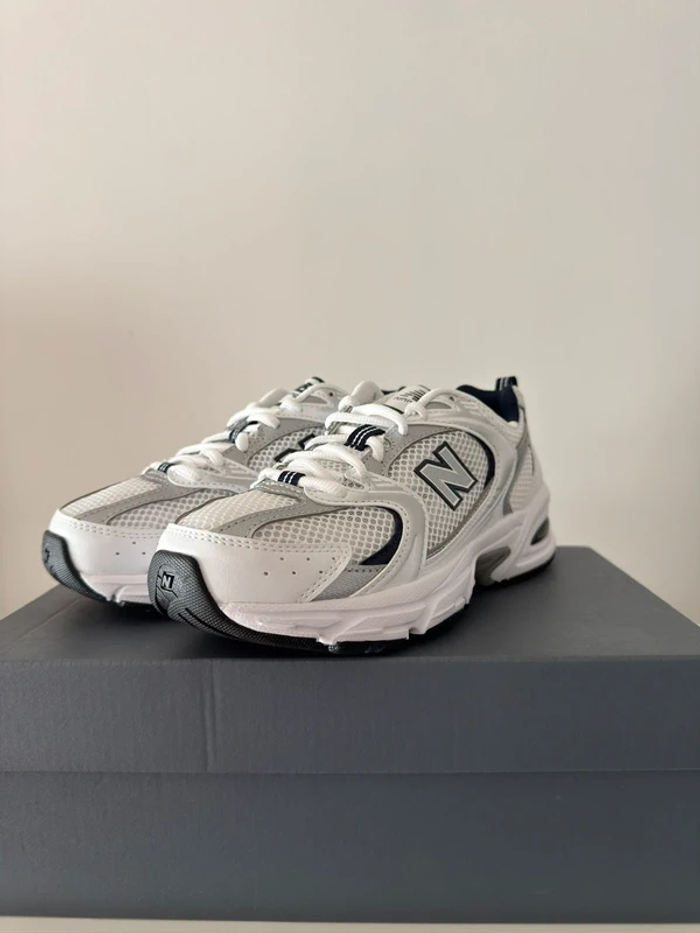 New Balance 530 taille 40 - photo numéro 2