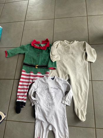 Pyjamas taille 18 mois
