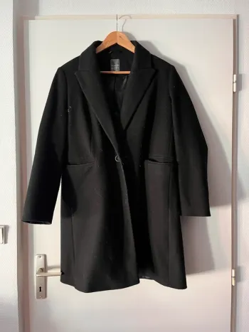 Manteau noir Primark élégant – Taille 40
