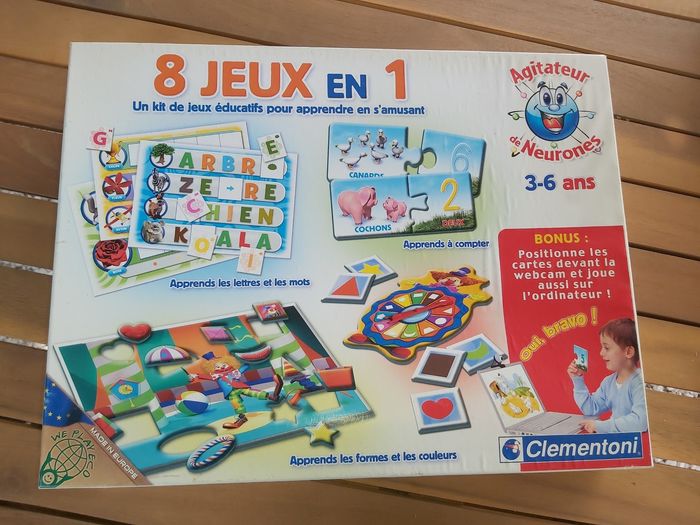 8 jeux en 1