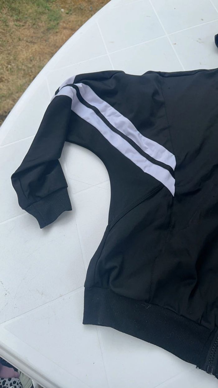 Gilet noir - photo numéro 2