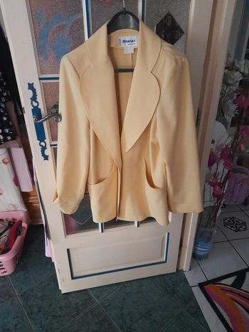 Superbe veste damart