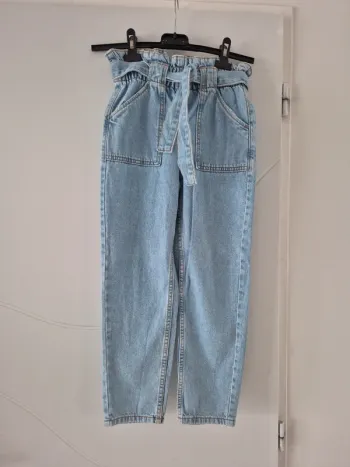 Jean mum