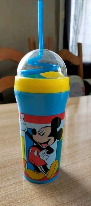 Verre avec paille Mickey