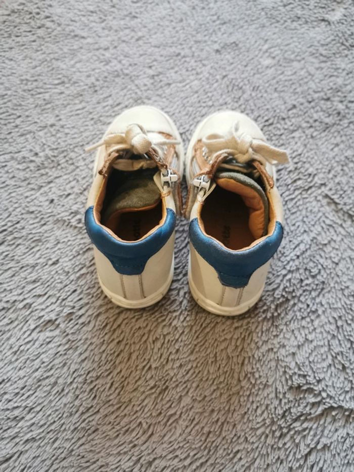 Chaussures Babybotte taille 24 - photo numéro 3