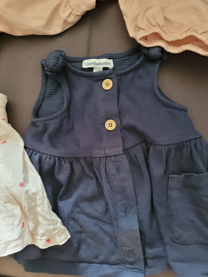 Lot robes 3 mois - photo numéro 4