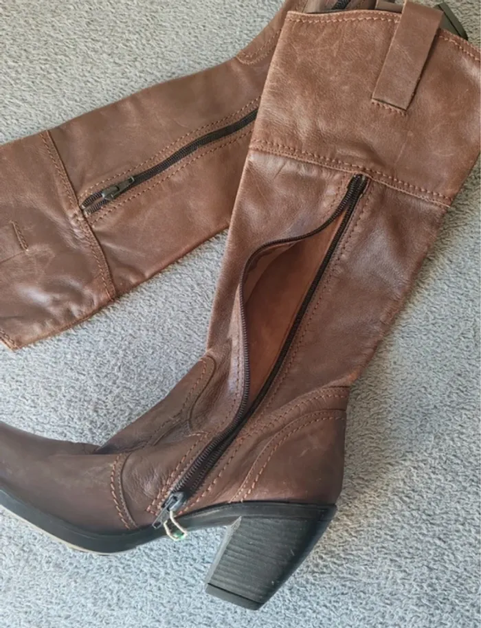 Bottes cavalières / cowboy en cuir pleine fleur – Pointure 35 – Marron chaud - photo numéro 8