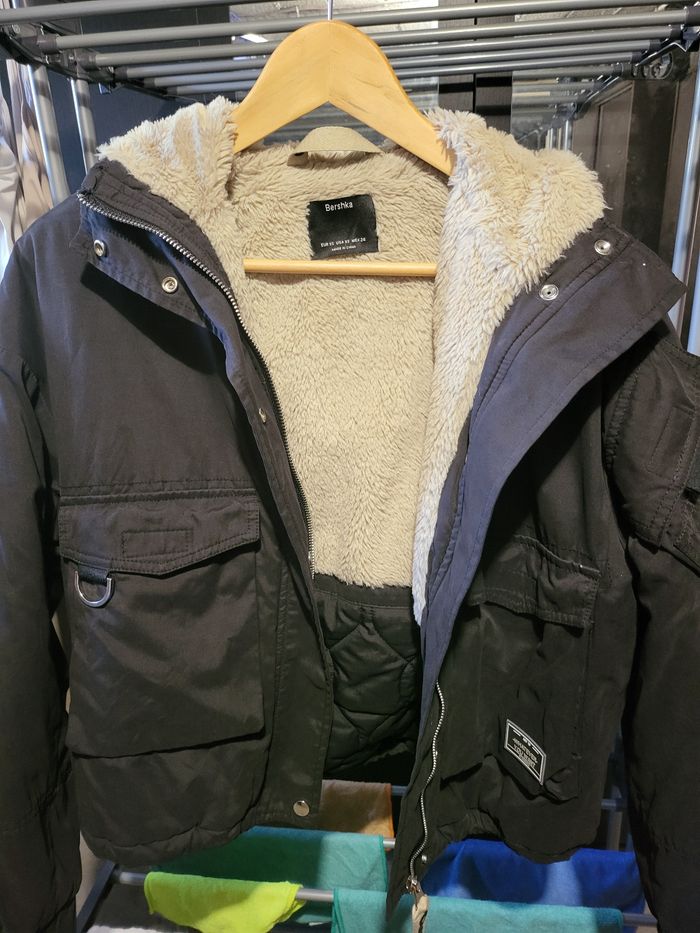 Blouson d'hiver noir pour femme Bershka Taille XS