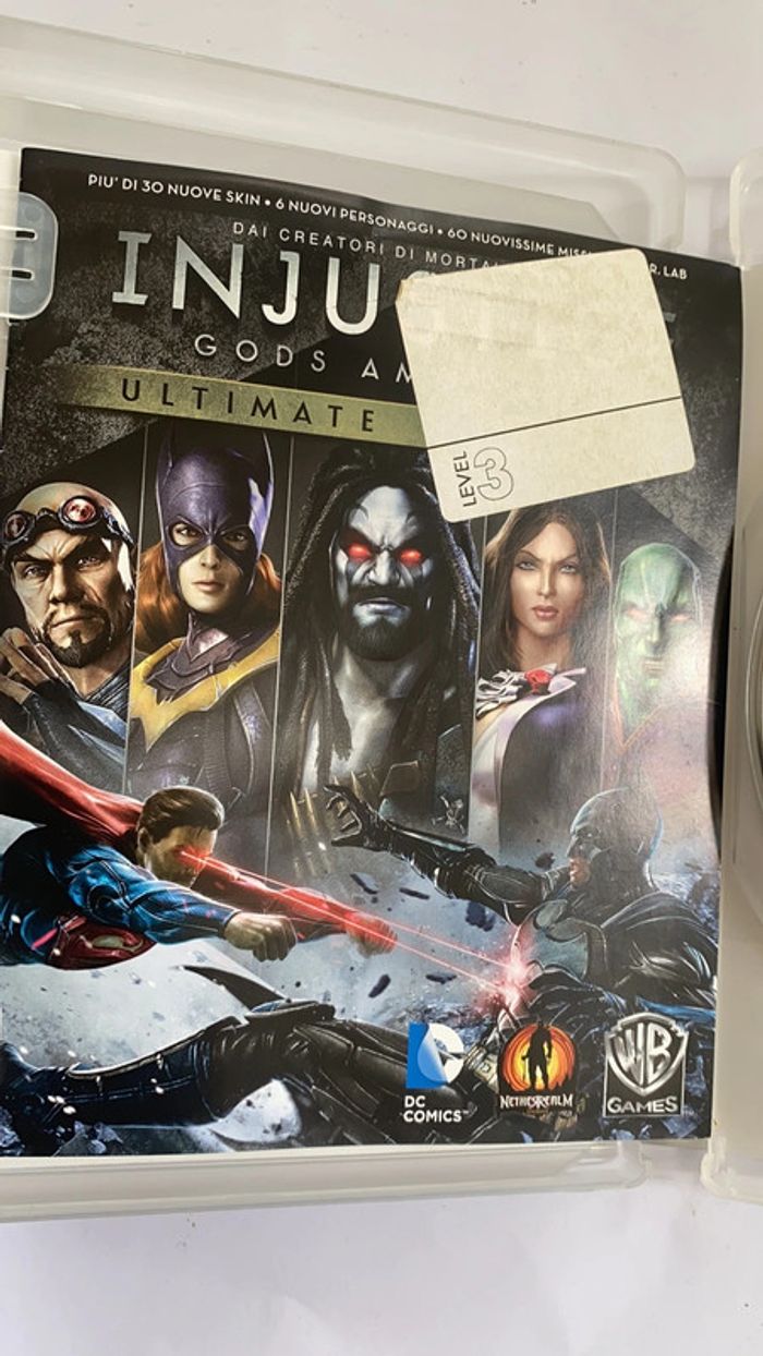 injustice gods among us Ultimate édition ps3 - photo numéro 3