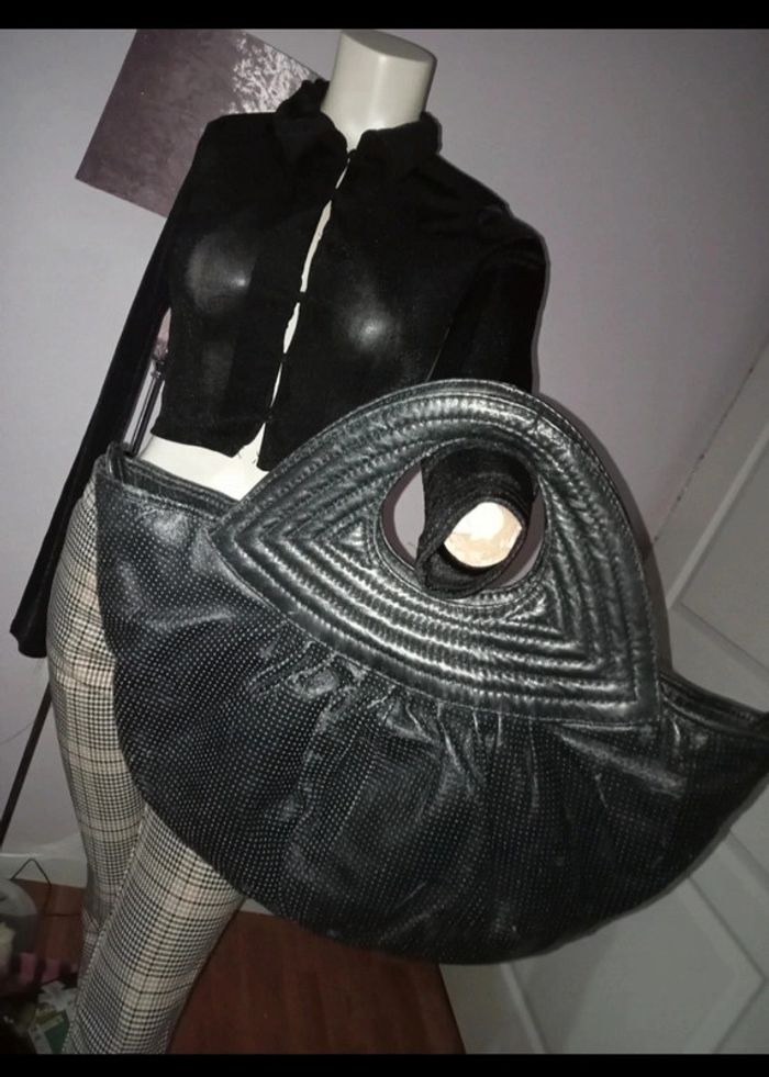 Sac à main by Diesel original en cuir véritable noir en excellent etat - photo numéro 19
