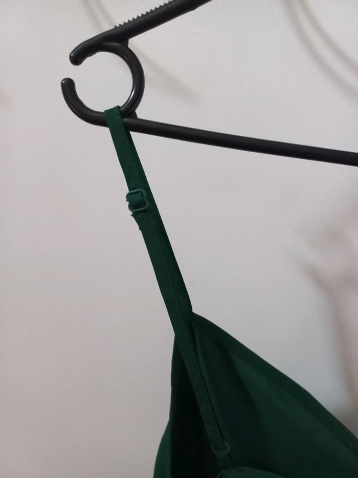 Robe fines bretelles verte - photo numéro 4