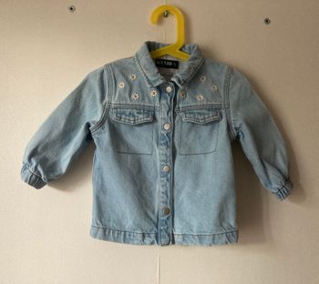 Veste en jean brodée marguerite bébé 18 mois