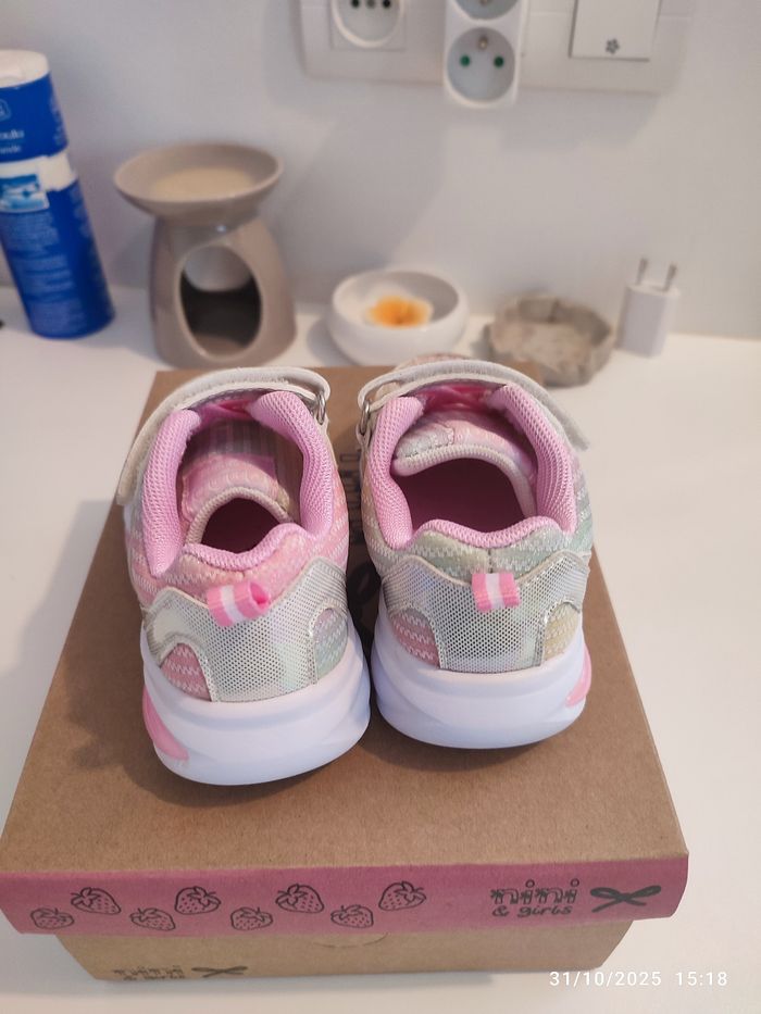 Baskets lumineuses Chausséa - photo numéro 4