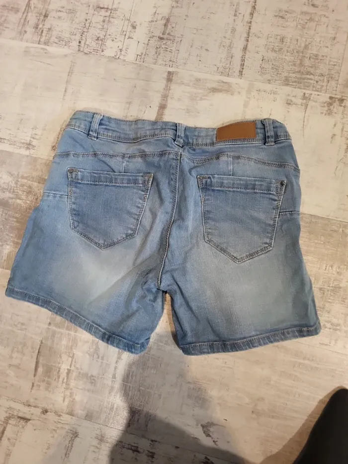 Short jeans femme - photo numéro 2
