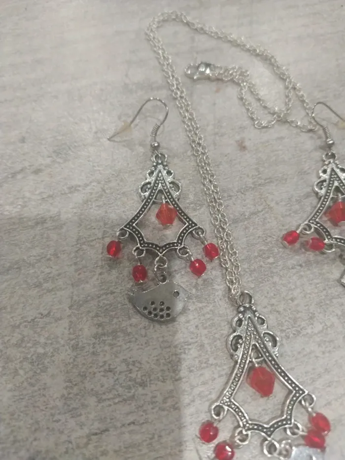 Ensemble collier et boucle d'oreille oiseau et perle rouge - photo numéro 2