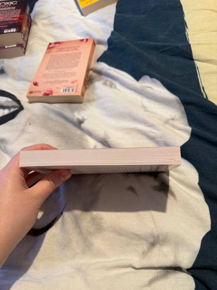 L’ambition entre nous - Lola Brunet-Chloe Roch - photo numéro 5