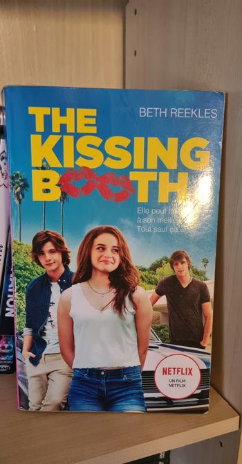 "The kissing booth"