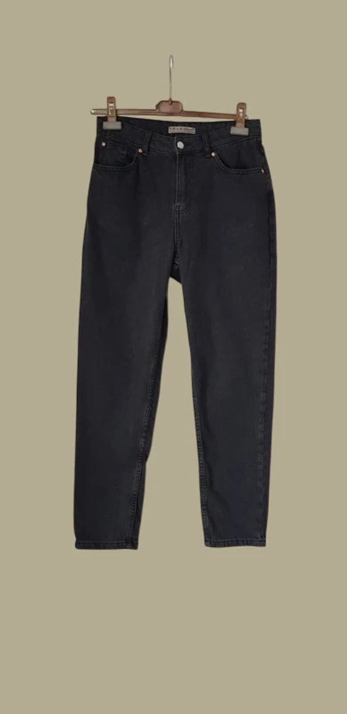 Jean noir femme - T. 40