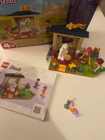 Lego Friends « l’écurie de toilettage du poney »