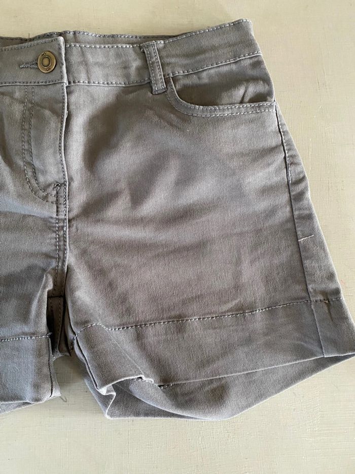 Short La Halle gris taille 34 - photo numéro 3