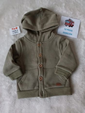 Gilet moletonne 12 mois tape a l oeil