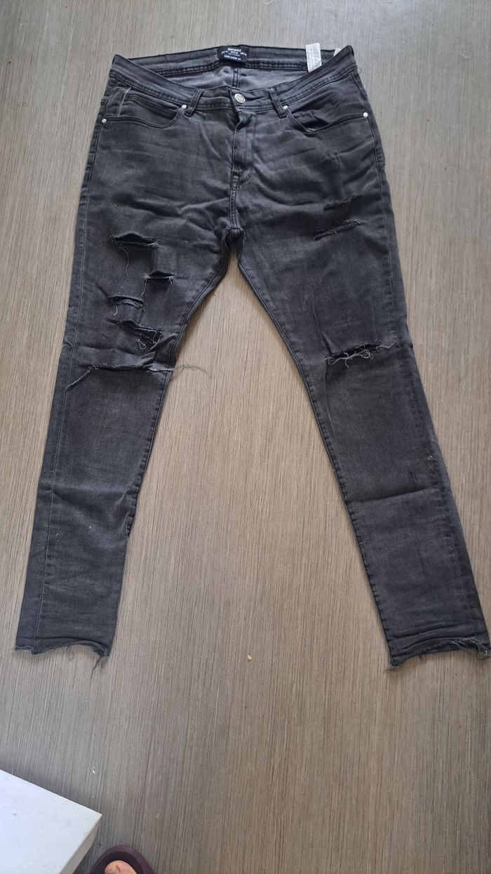 Jean slim troués homme taille 44 - photo numéro 3