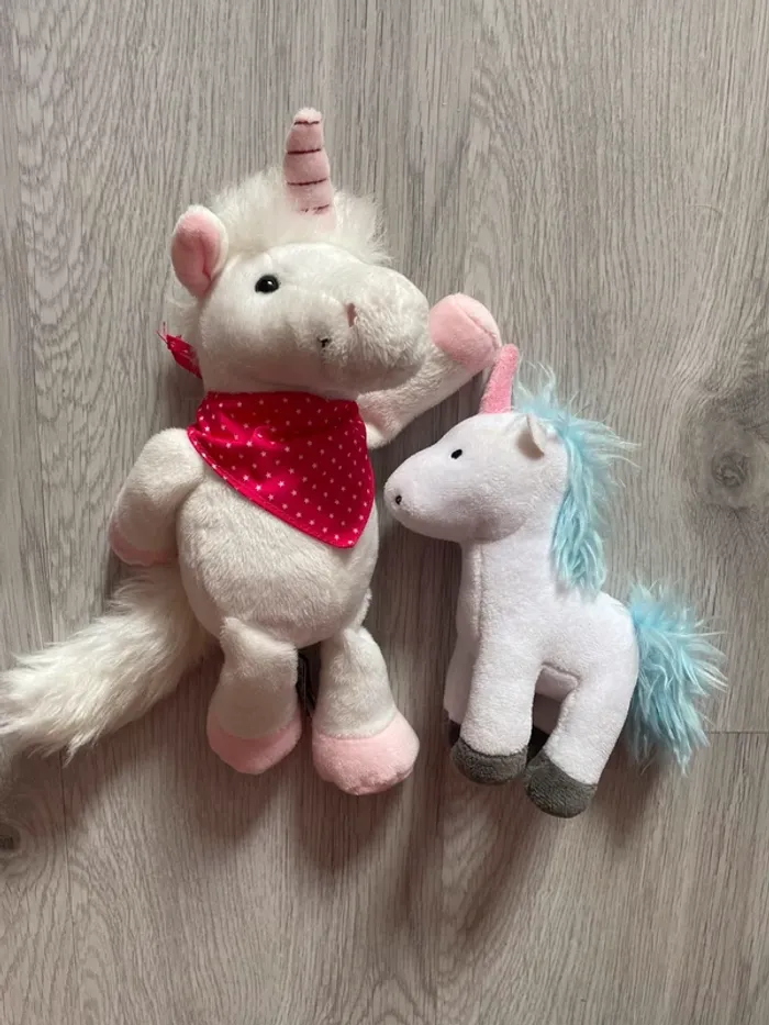 Duo peluches Licorne