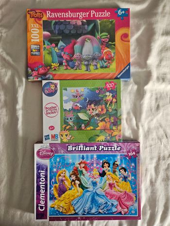 Lot 3 puzzles Troll, Petshop, Disney Princesses 