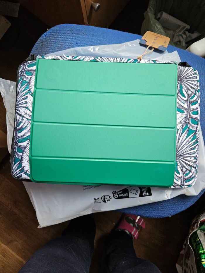 Housse ordinateur portable cabaia midtwon - photo numéro 2