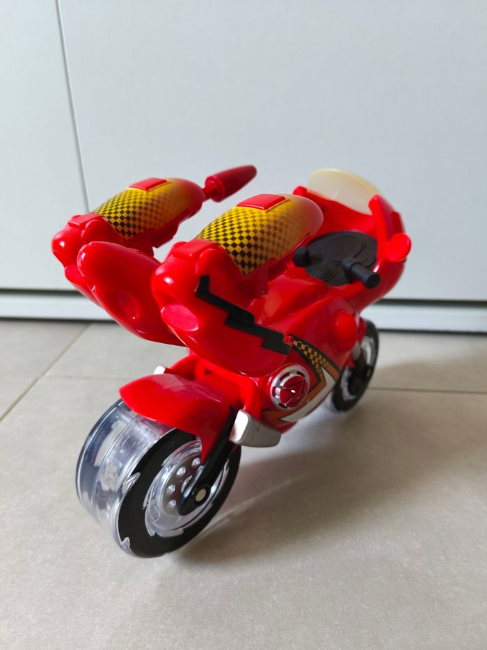 Lot voiture et moto - photo numéro 6