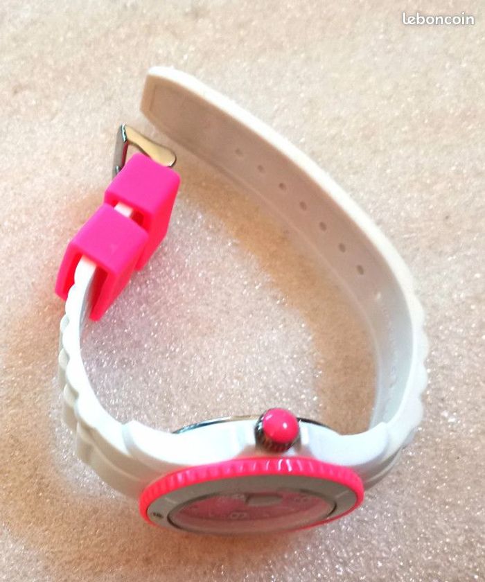 Montre "Ice Watch" - photo numéro 4