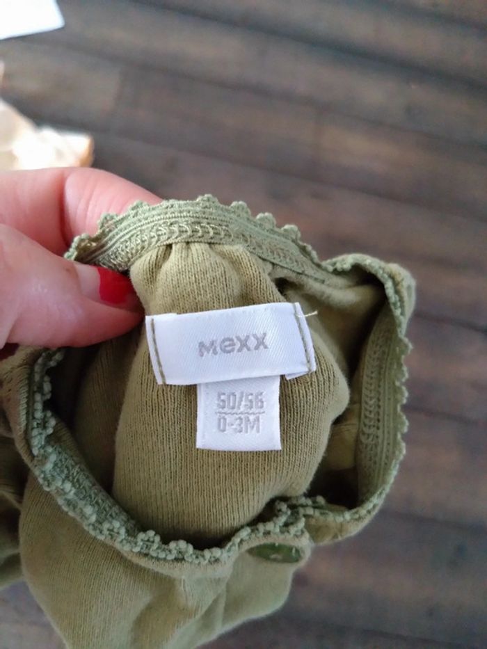 Lot robe été et gilet Vert été bébé fille 1 mois - photo numéro 5