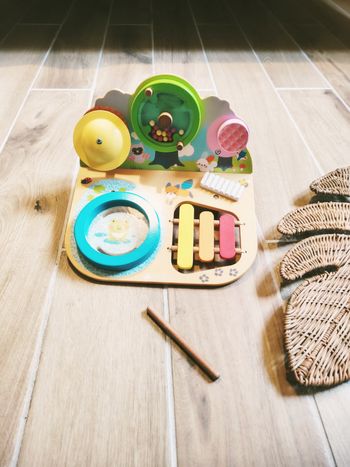 🦊 Jeu d'éveil - Table Musical en Bois - marque Nature & Découvertes