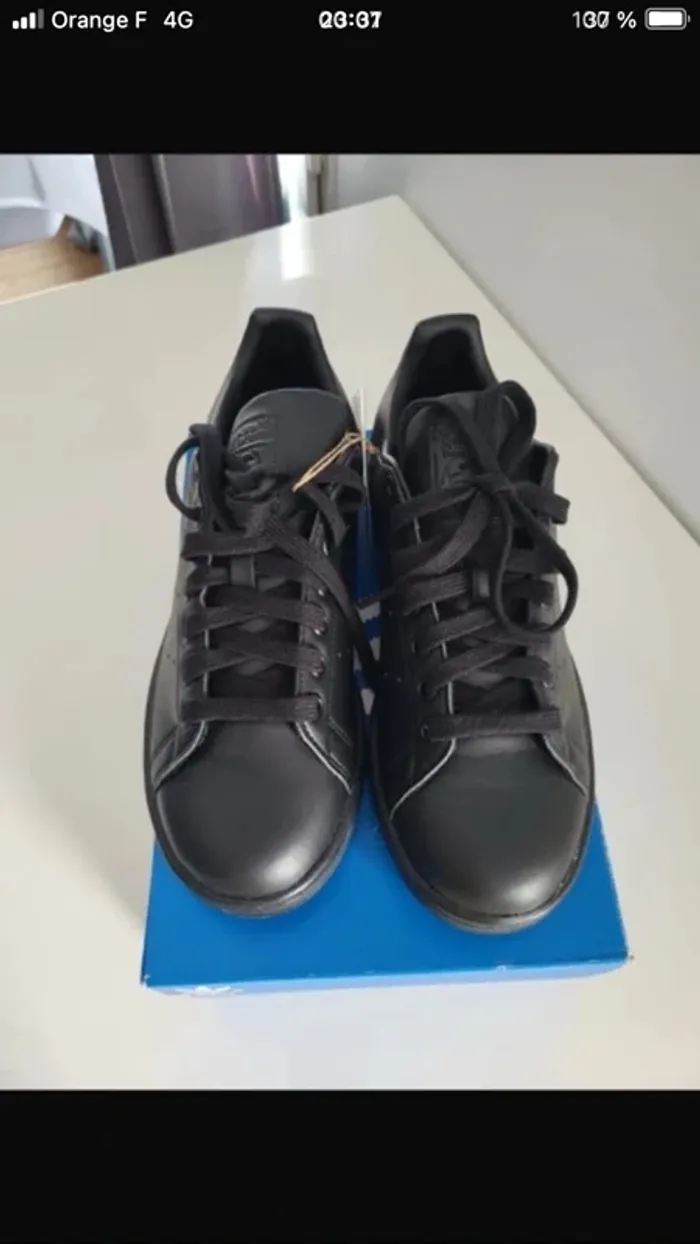 Basket Stan Smith neuve taille 38 - photo numéro 2