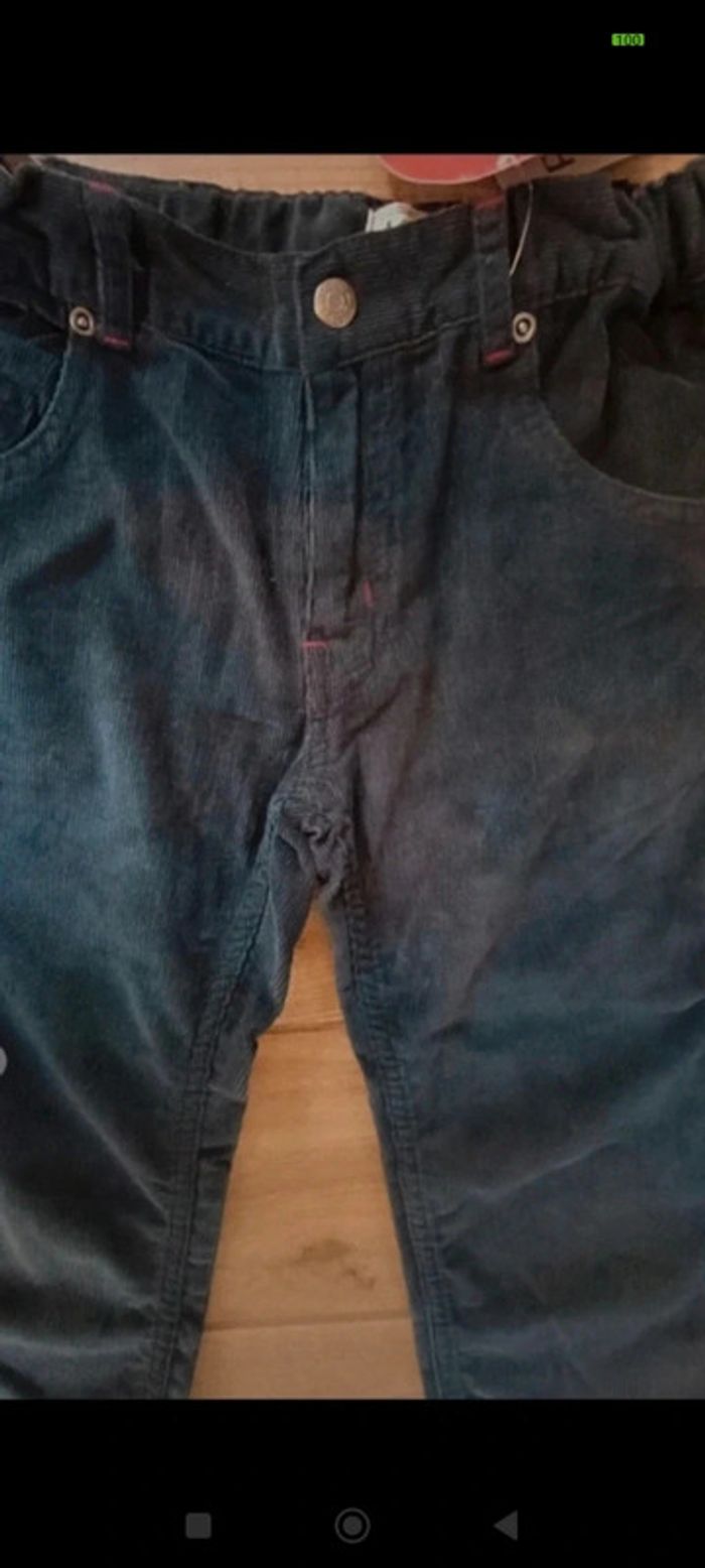 Pantalon neuf 12 ans - photo numéro 3