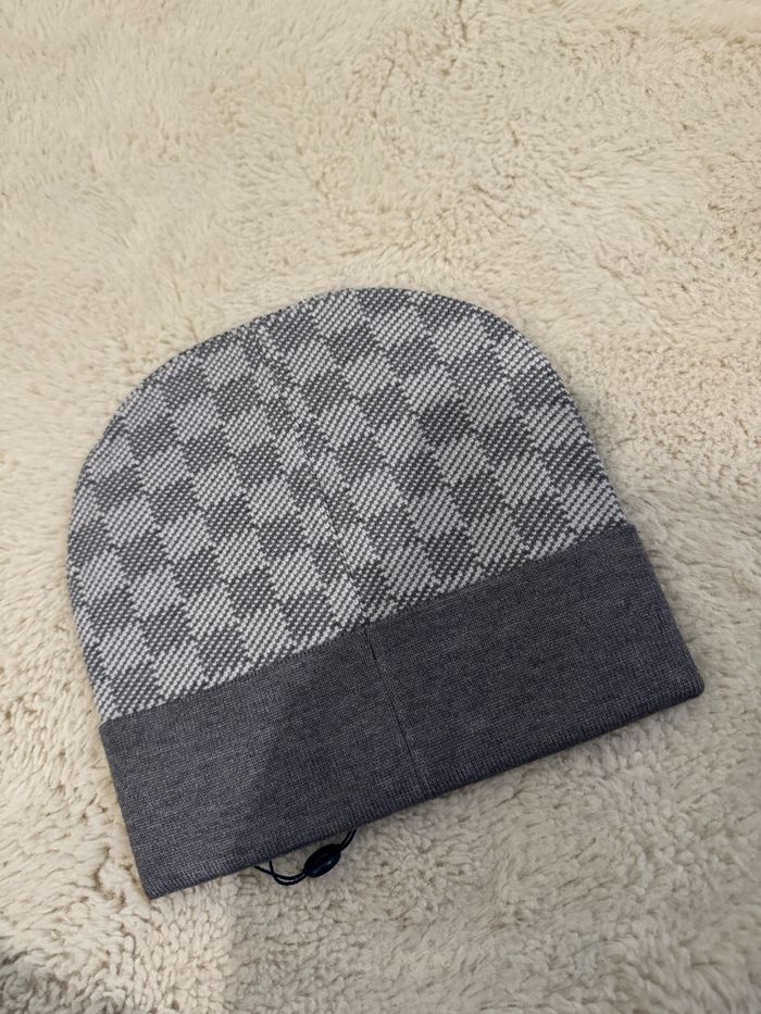 Bonnet - photo numéro 2