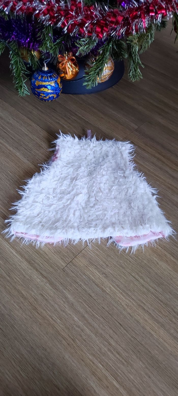 ☁️ Gilet sans manches en fausse fourrure – 24 mois ☁️ - photo numéro 5