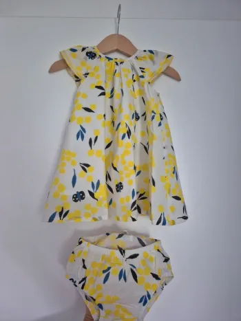 Robe catimini 12 mois mimosa et papillons
