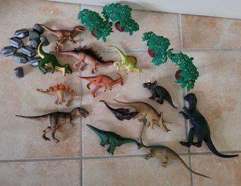 Lot animaux  dinosaures