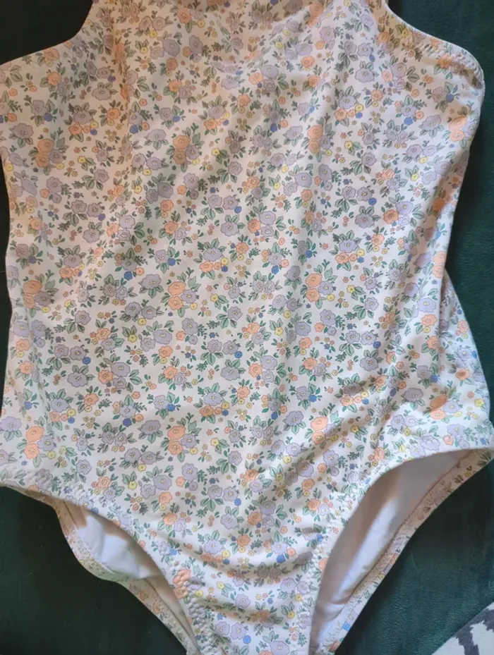 Maillot de bain une pièce fleurie - photo numéro 3