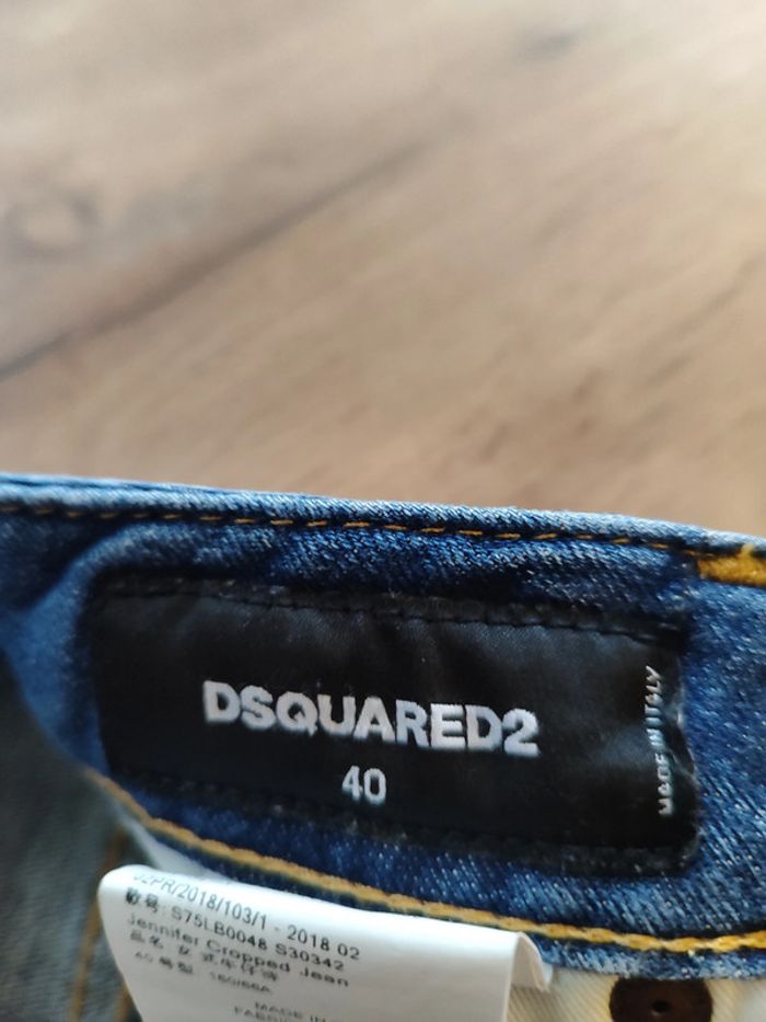 Jean Dsquared2 bleu taille 40 - Modèle Jennifer Cropped - État neuf - photo numéro 7