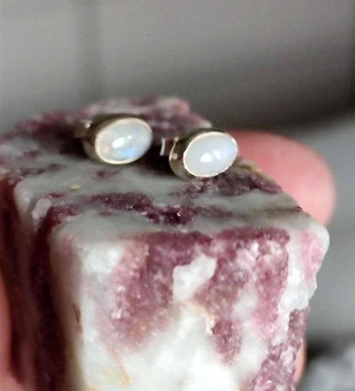 Boucles d'oreilles pierre de lune - photo numéro 4